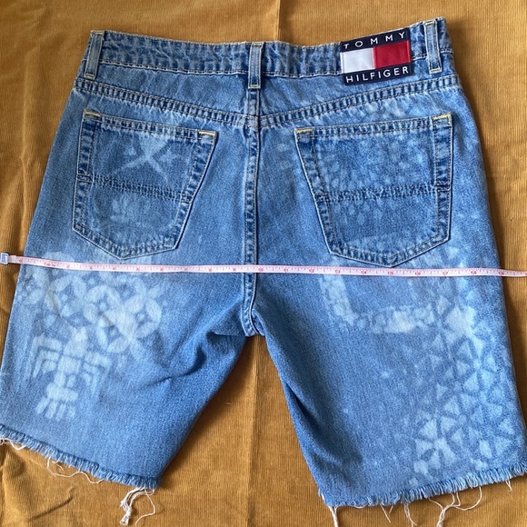 Upcycled vintage Tommy Hilfiger cut off denim shorts : OOAK dyed distressed : - Picture 16 of 16